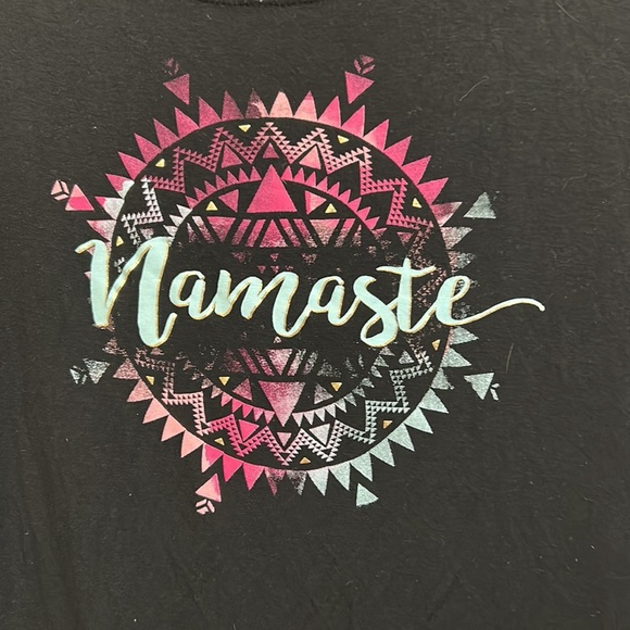 392. Gaiam Tunic Size M - Picture 2 of 5